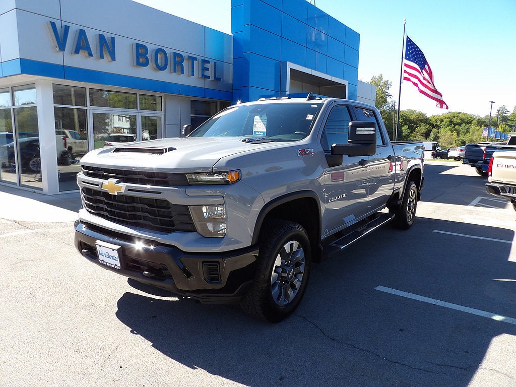 2024 Chevrolet Silverado 2500 HD Custom