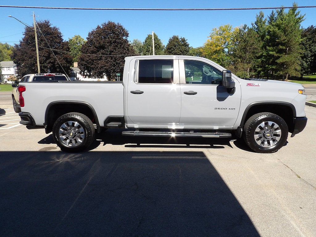2024 Chevrolet Silverado 2500 HD Custom