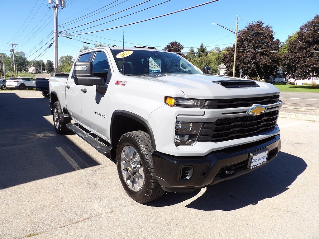 2024 Chevrolet Silverado 2500 HD Custom