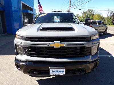 2024 Chevrolet Silverado 2500 HD Custom