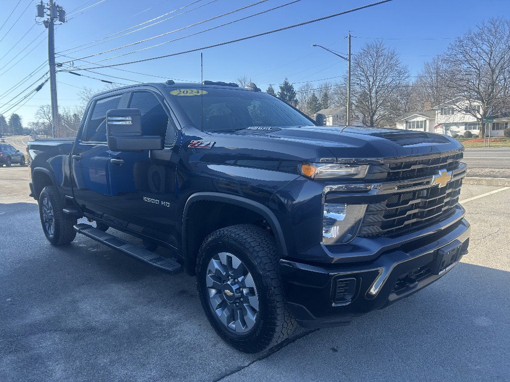 2024 Chevrolet Silverado 2500 HD Custom