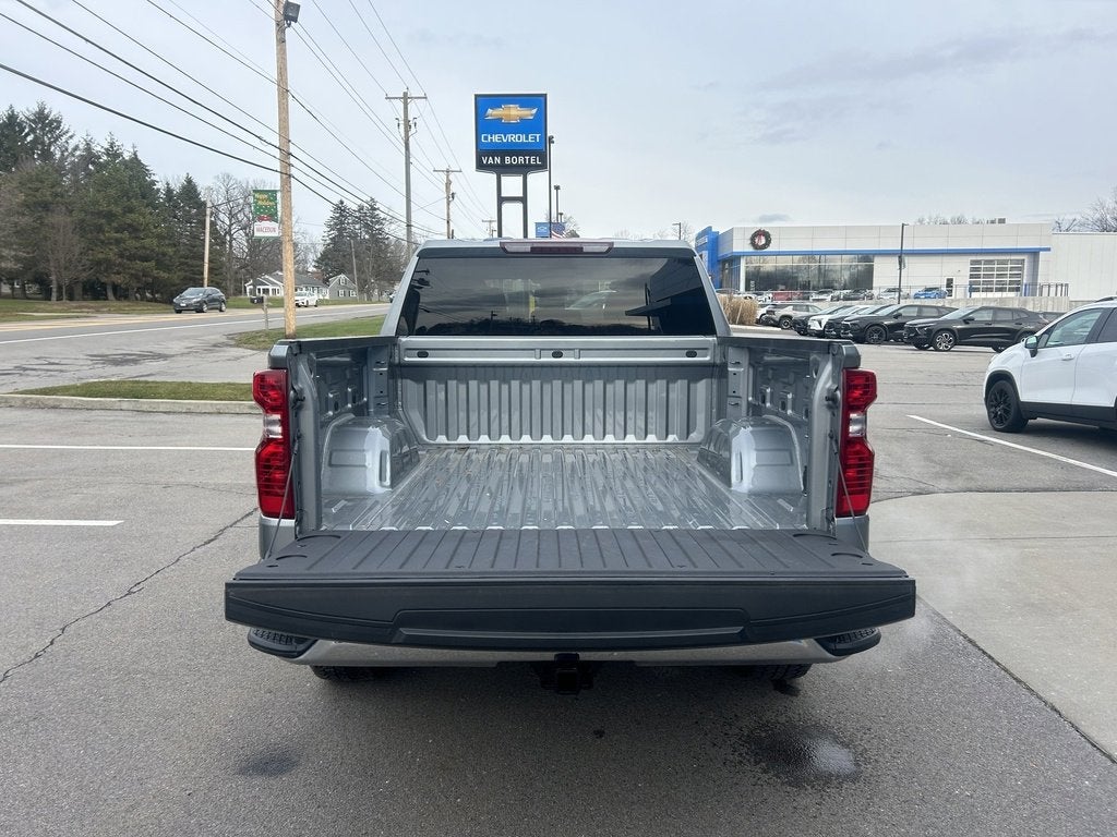 2024 Chevrolet Silverado 1500 LT (2FL)