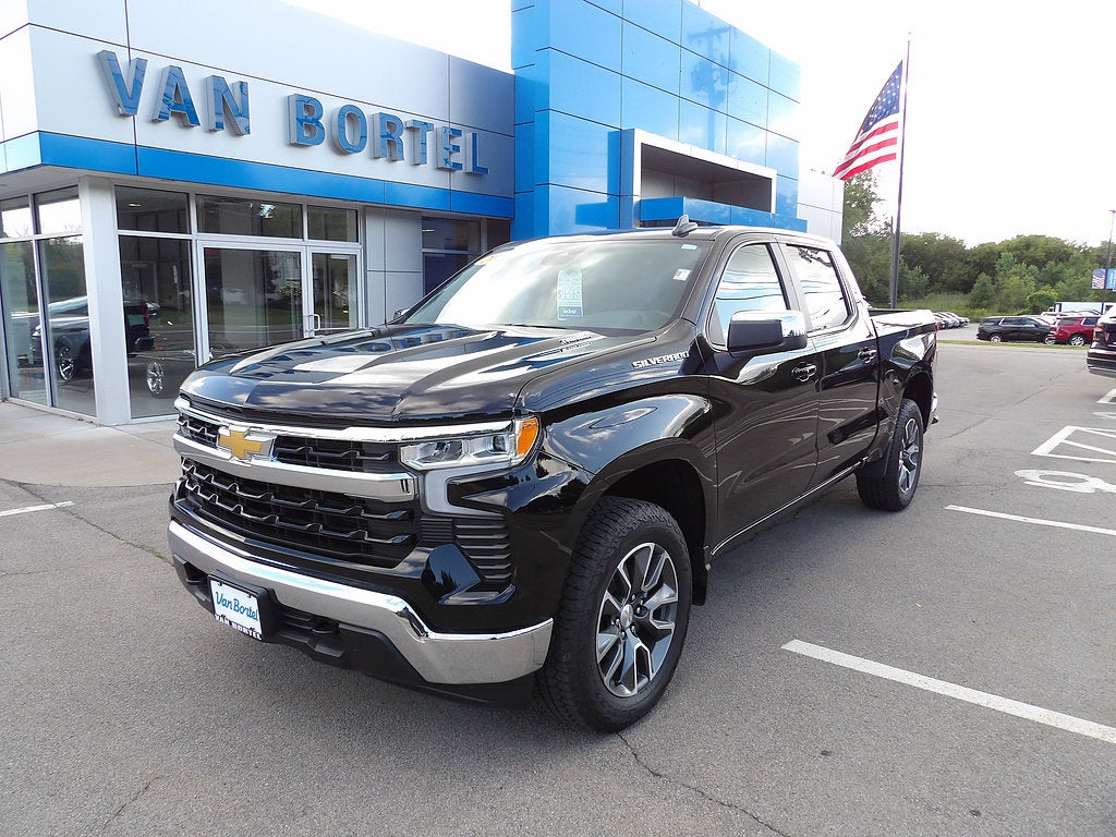 2025 Chevrolet Silverado 1500 LT (2FL)