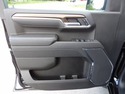 2025 Chevrolet Silverado 1500 LT (2FL)
