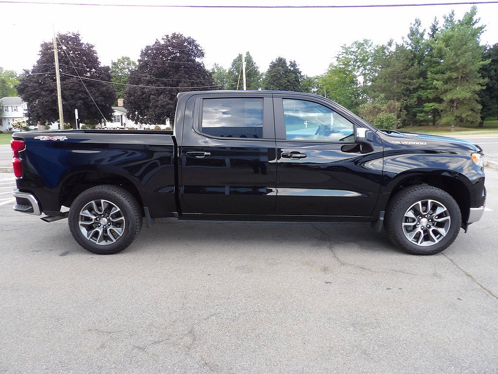 2025 Chevrolet Silverado 1500 LT (2FL)