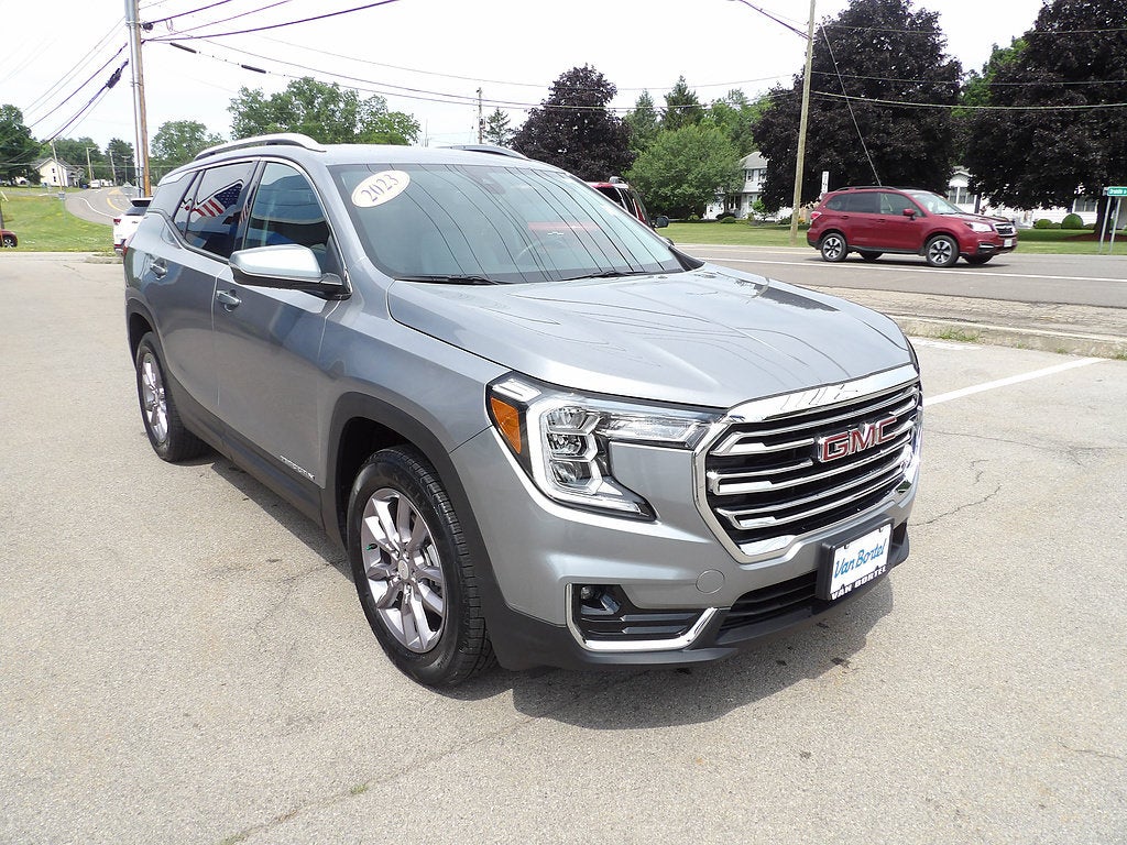 2023 GMC Terrain SLT