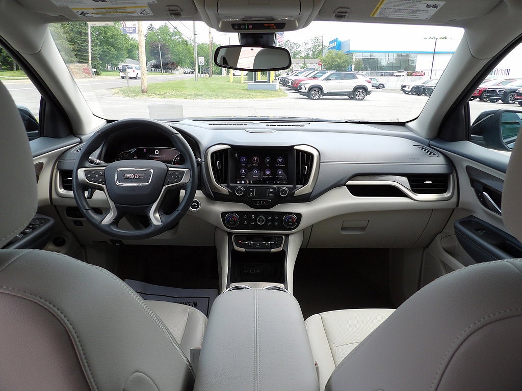 2023 GMC Terrain Denali