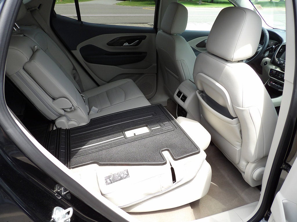 2023 GMC Terrain Denali