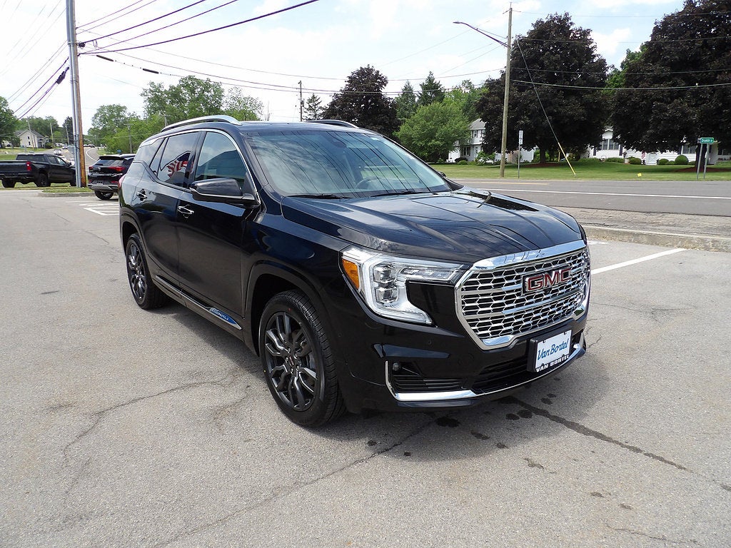 2023 GMC Terrain Denali
