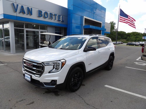 2022 GMC Terrain AT4