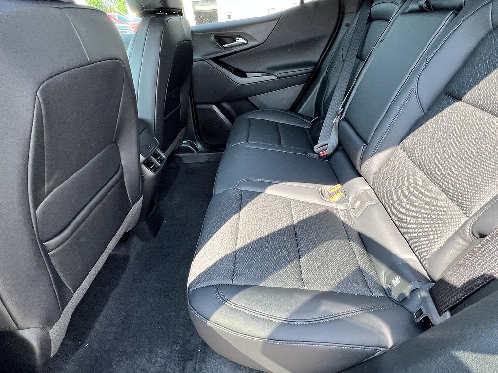 2027 Chevrolet Equinox AWD LT