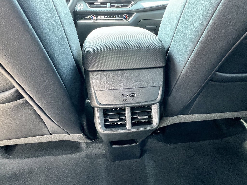 2027 Chevrolet Equinox AWD LT
