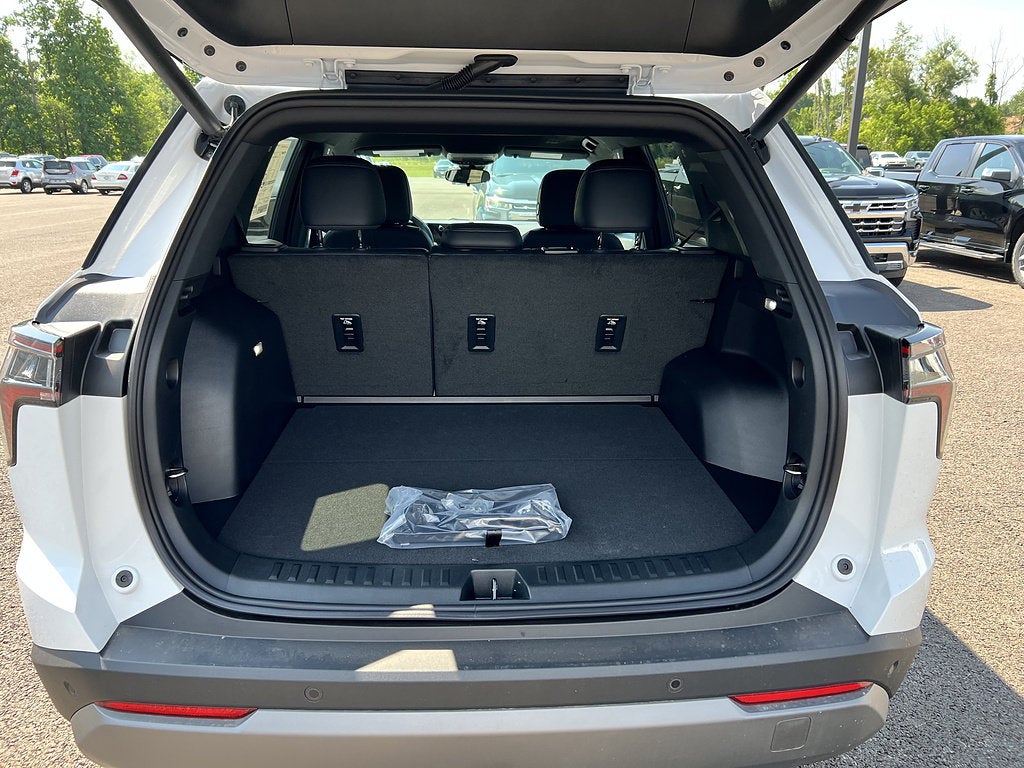 2027 Chevrolet Equinox AWD LT