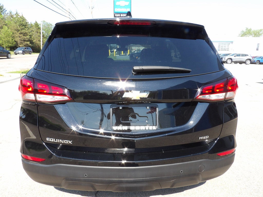 2023 Chevrolet Equinox LS