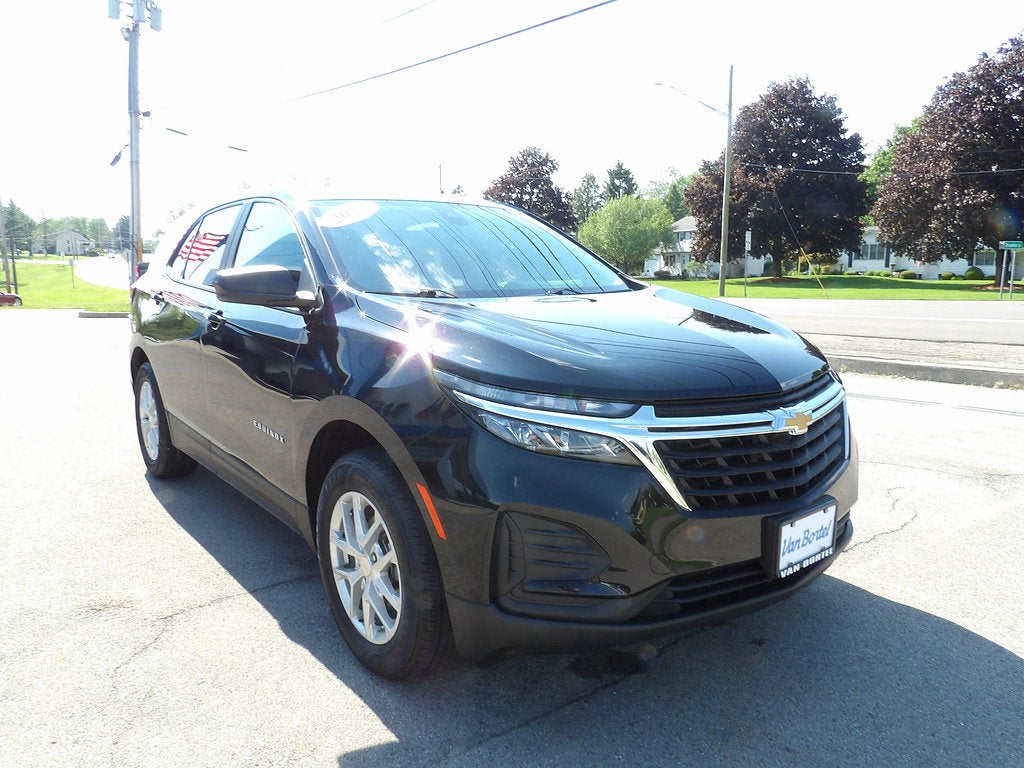 2023 Chevrolet Equinox LS