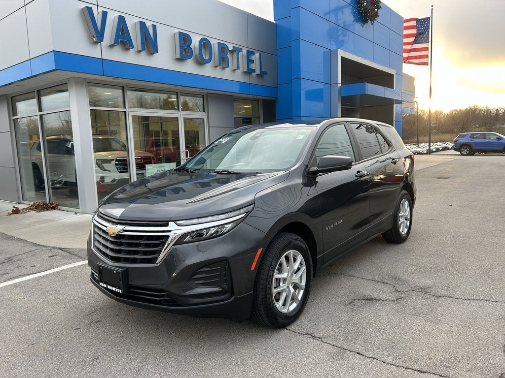 2022 Chevrolet Equinox LS