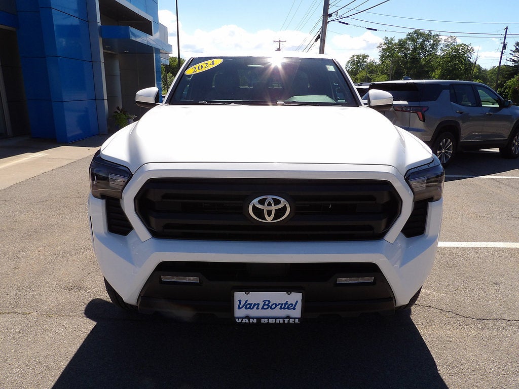 2024 Toyota Tacoma SR5