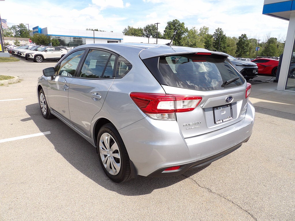 2017 Subaru Impreza 2.0i