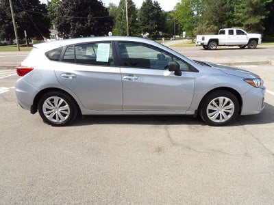 2017 Subaru Impreza 2.0i
