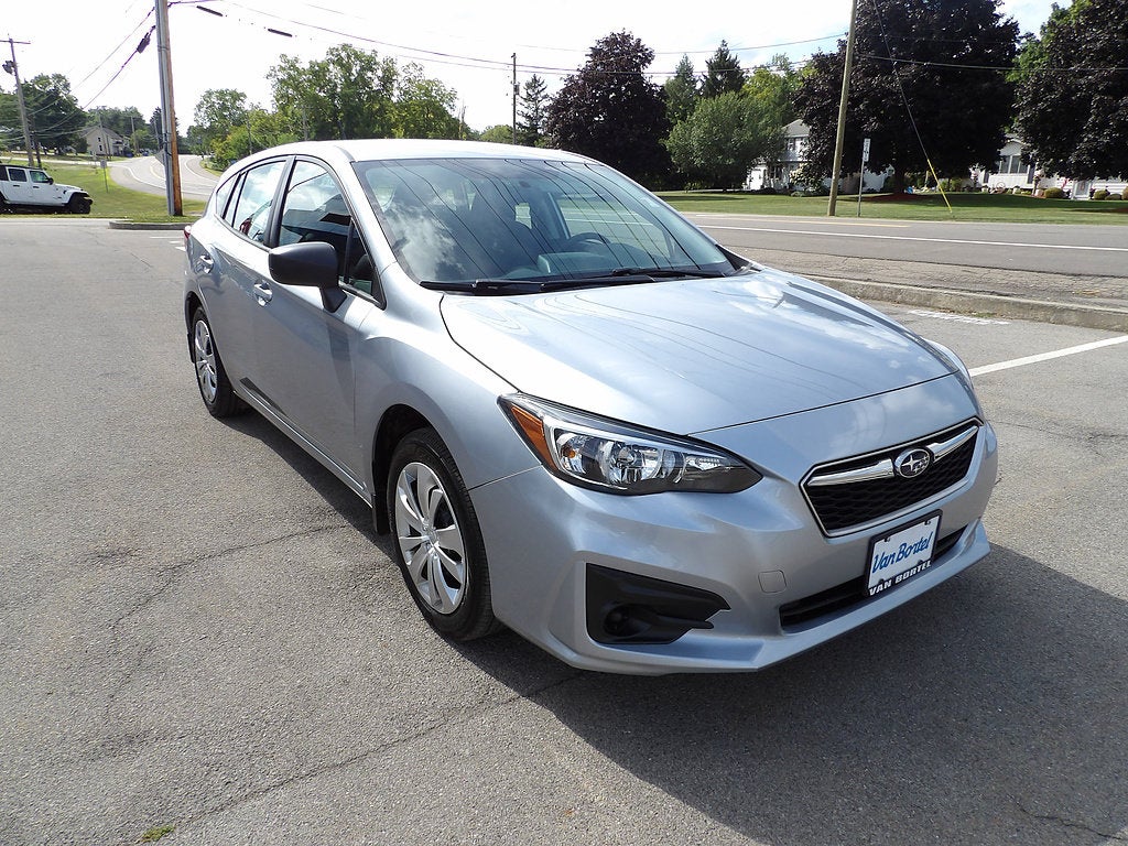 2017 Subaru Impreza 2.0i
