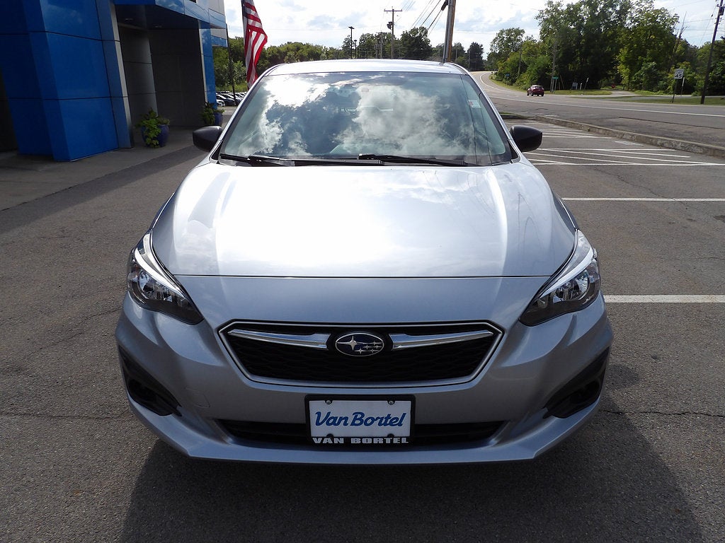 2017 Subaru Impreza 2.0i