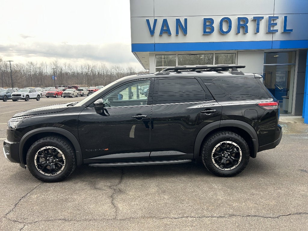 2025 Nissan Pathfinder Rock Creek 4WD