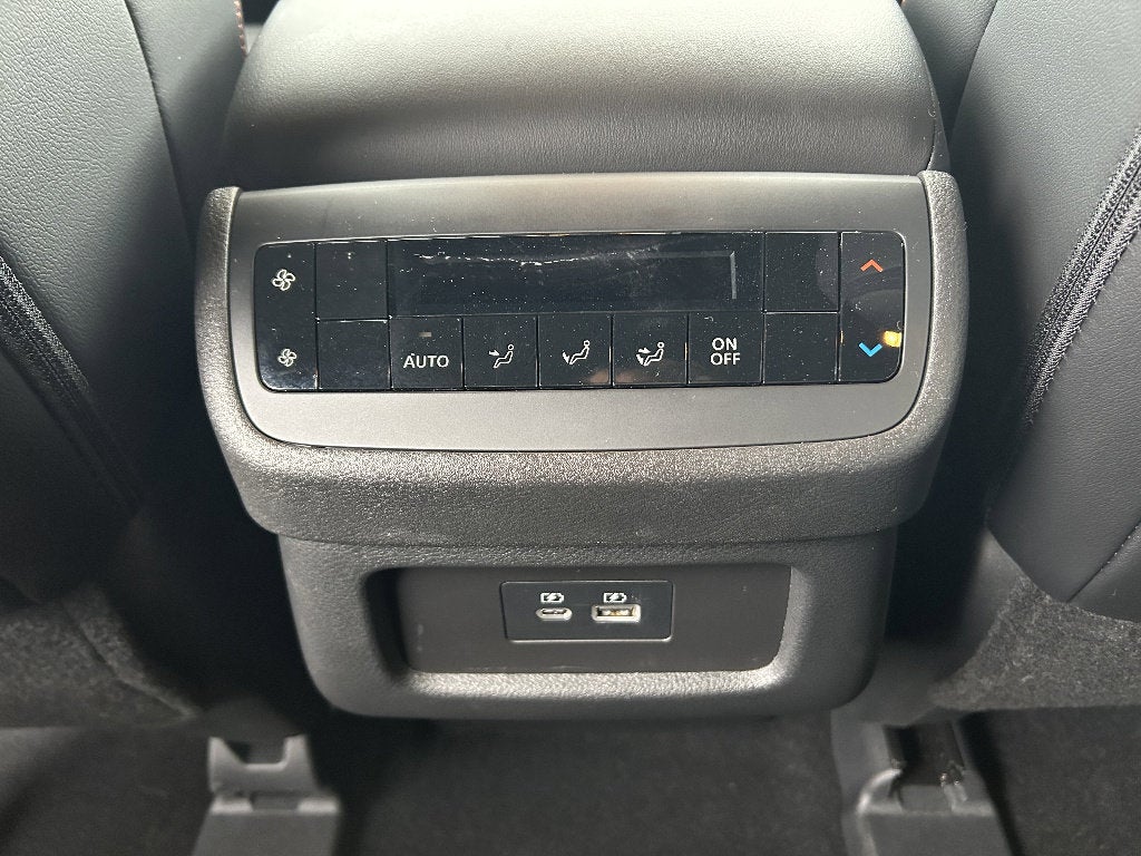 2025 Nissan Pathfinder Rock Creek 4WD