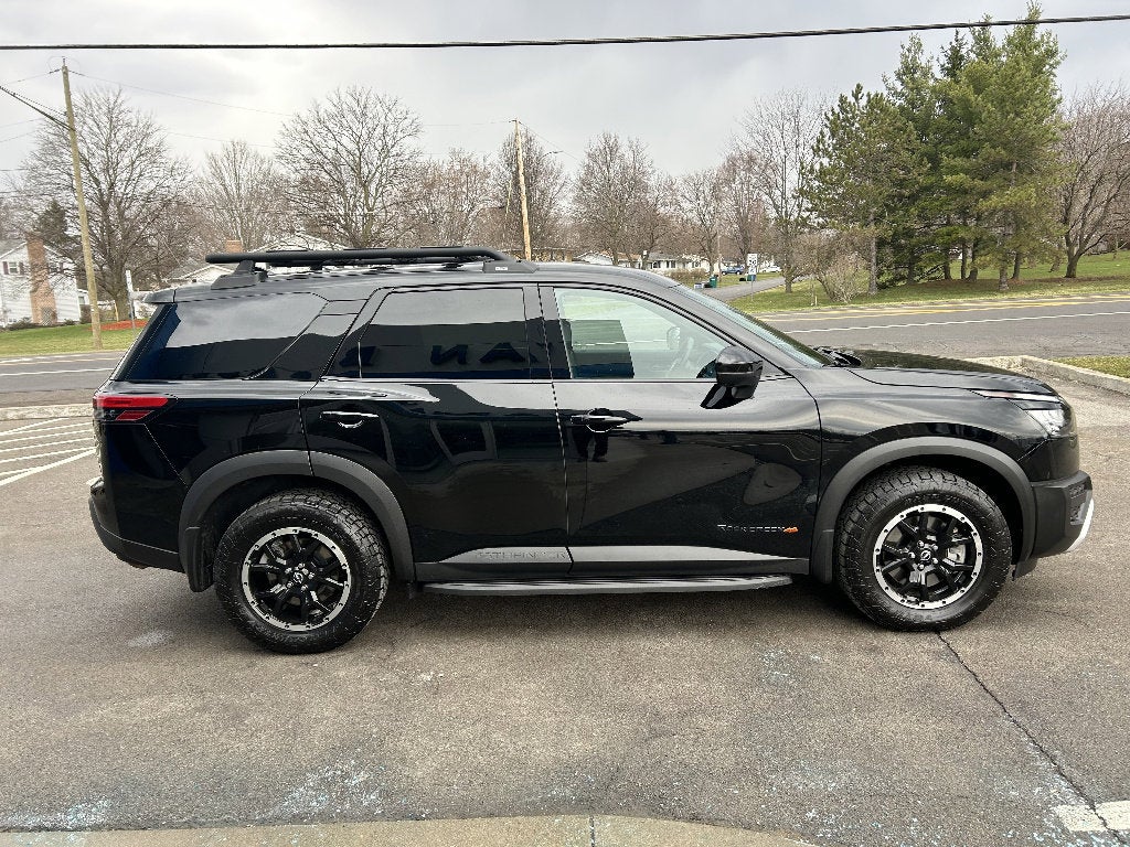 2025 Nissan Pathfinder Rock Creek 4WD