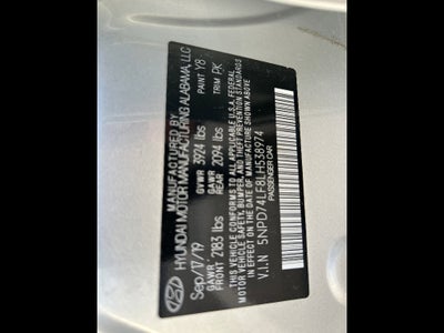 2020 Hyundai Elantra SE