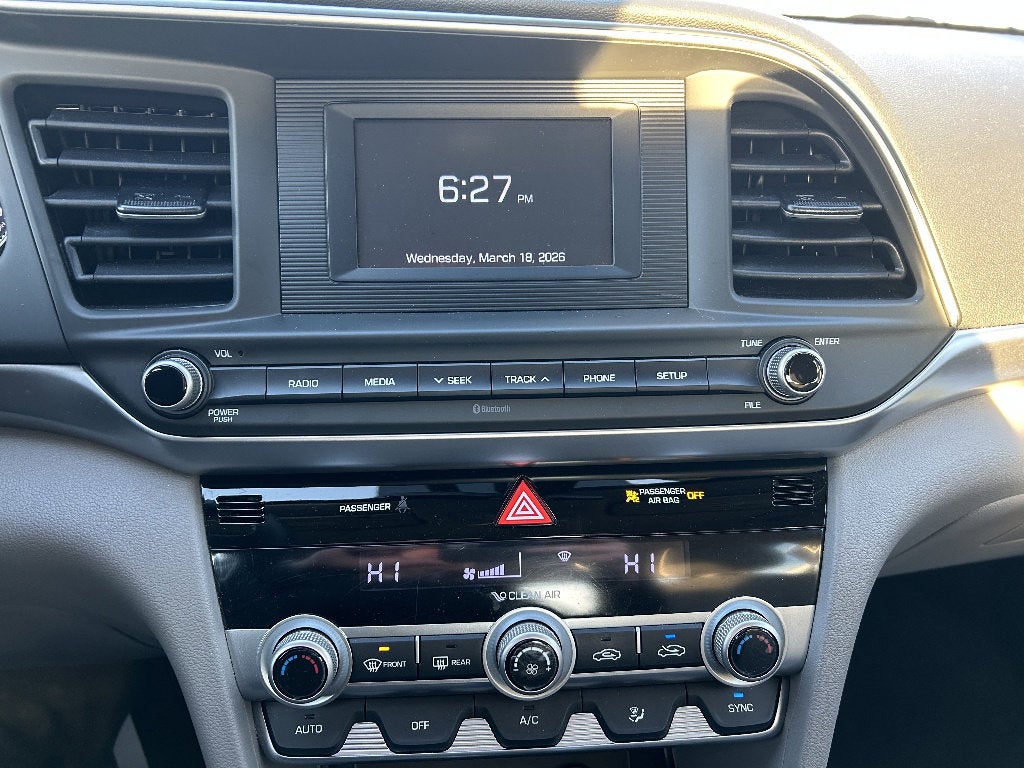 2020 Hyundai Elantra SE