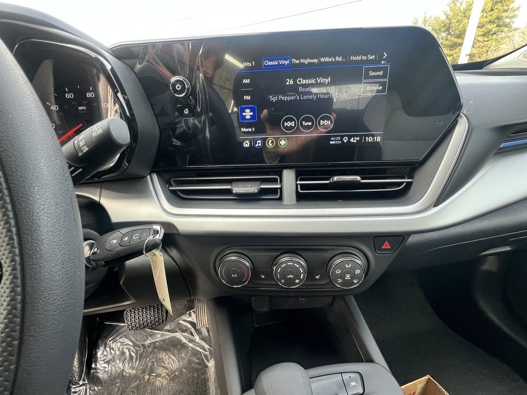 2026 Chevrolet Trax LS