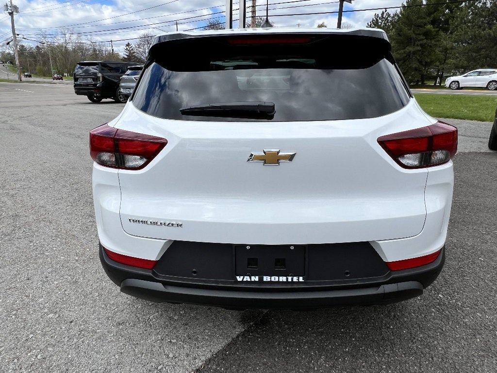 2026 Chevrolet Trailblazer LS