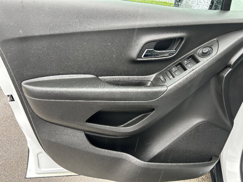 2021 Chevrolet Trax LS