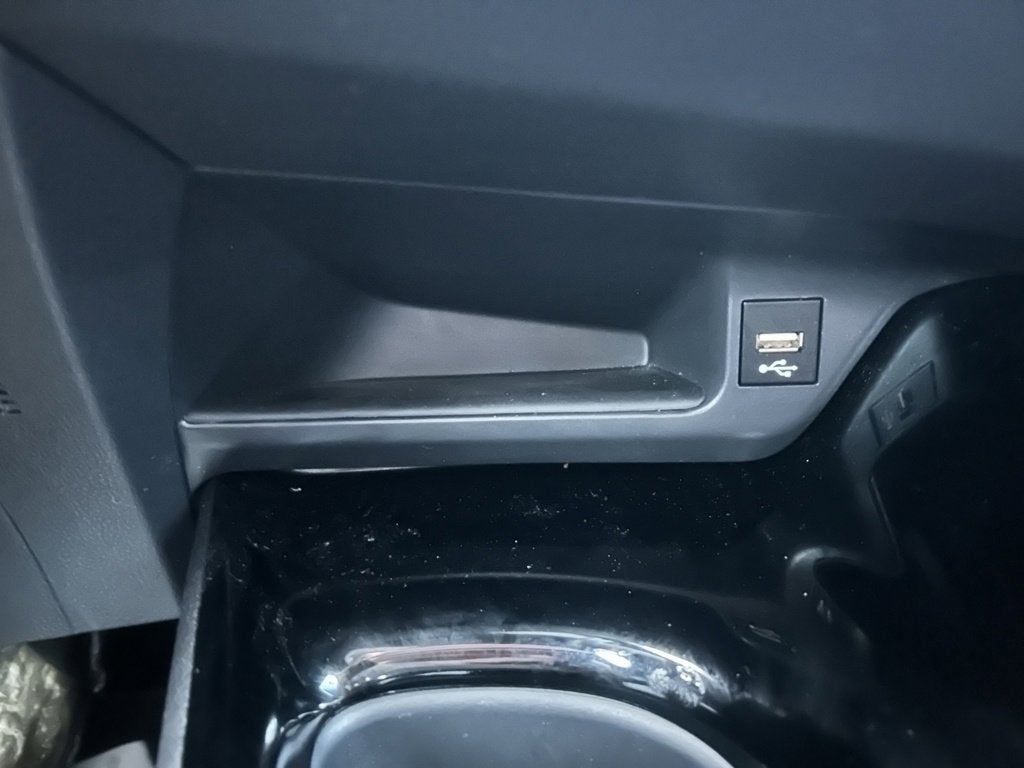 2022 Toyota C-HR XLE