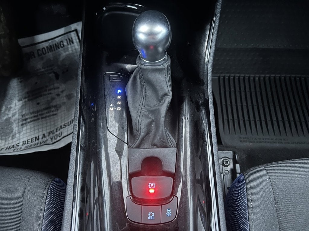 2022 Toyota C-HR XLE