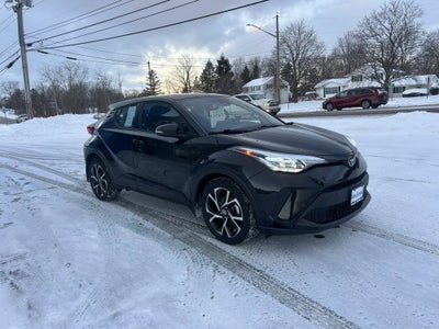 2022 Toyota C-HR XLE